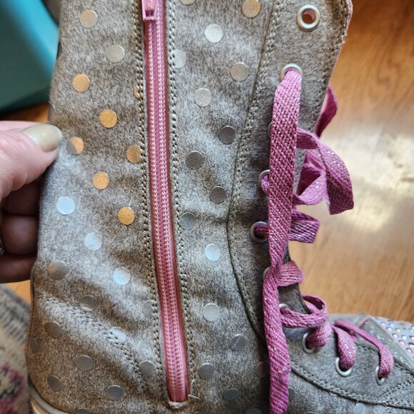 Skechers 'Twinkle Toes' Tall Hi-top Kids Sneakers - Picture 6 of 7